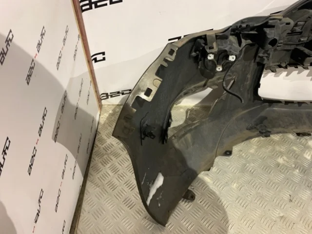 Усилитель переднего бампера для Citroen DS4 2011-2016 на фотографиях