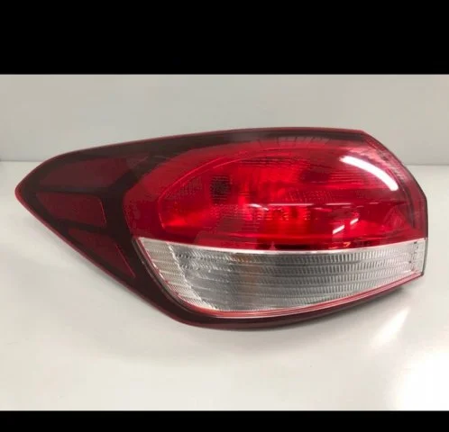 Фонарь левый для Kia Cerato YD 2016-2020 rest. на фотографиях