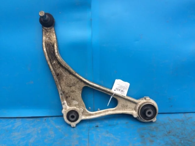Рычаг передний правый нижний для Nissan Teana L33 2014-2020 на фотографиях