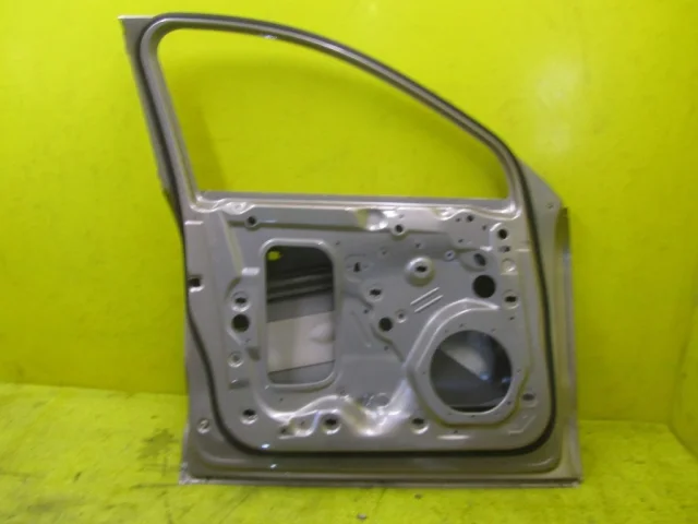 Двери для Porsche Macan 95B 2014-2023 на фотографиях