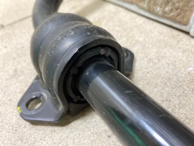 Стойка стабилизатора передняя для Hyundai Tucson NX4 2020+ на фотографиях