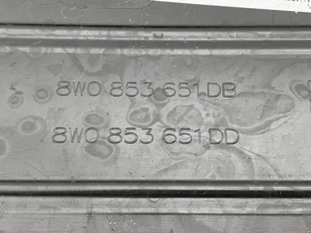 Решетка радиатора для Audi A4 B9 2015+ на фотографиях