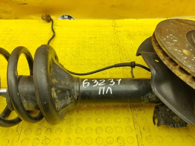 Амортизатор передний левый для BMW 5er Е34 1987-1996 на фотографиях