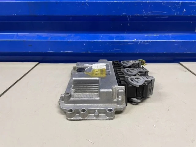 Блок управления двигателем для Citroen C4 Хэтчбек 2004-2011 на фотографиях