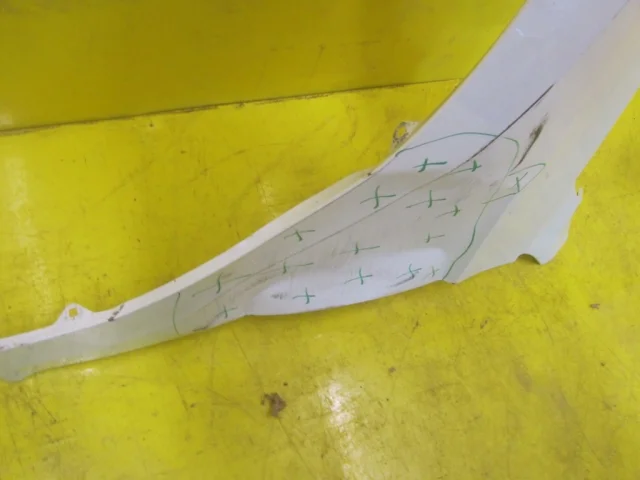 Крылья для Volkswagen Passat (B8) Variant 2014-2019 на фотографиях