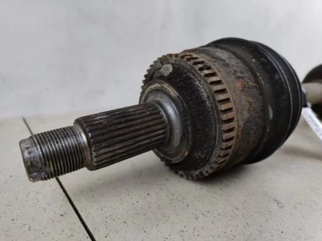 Привод передний правый для SsangYong Actyon CK rest 2013-2014 на фотографиях