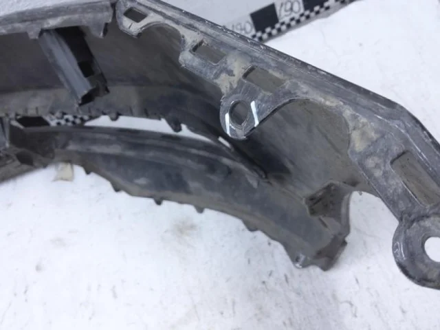 Бампер для Volkswagen Passat (B8.5) 2019+ на фотографиях