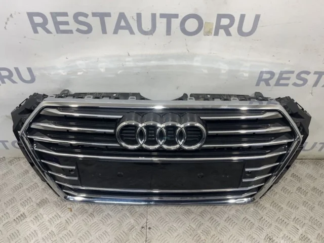 Решетка радиатора для Audi A4 B9 Avant 2015+ на фотографиях