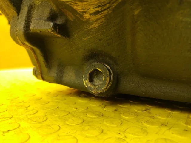 Рулевой редуктор для BMW 7er Е38 1994-2001 на фотографиях