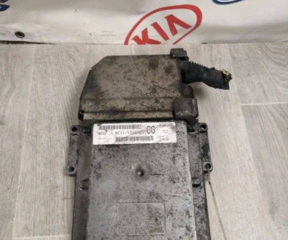 Блок управления двигателем для Ford Transit 2006-2013 Фургон на фотографиях