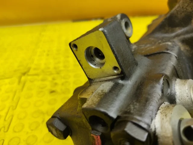 Рулевой редуктор для BMW 7er Е38 1994-2001 на фотографиях