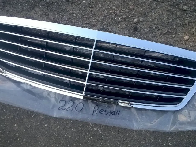 Решетка радиатора для Mercedes-Benz S class W220 1998-2005 на фотографиях