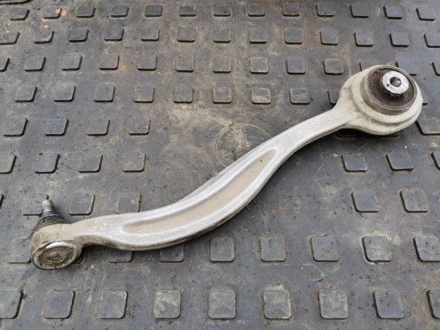 Рычаг передний правый верхний для Mercedes-Benz GLK class X204 2008-2016 на фотографиях