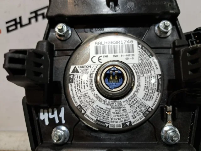 Подушка безопасности водителя для Citroen C4 Седан 2010-2016 на фотографиях