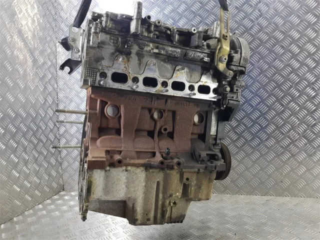 Двигатель без навесного для Renault Kangoo Фургон FC 1997-2008 на фотографиях