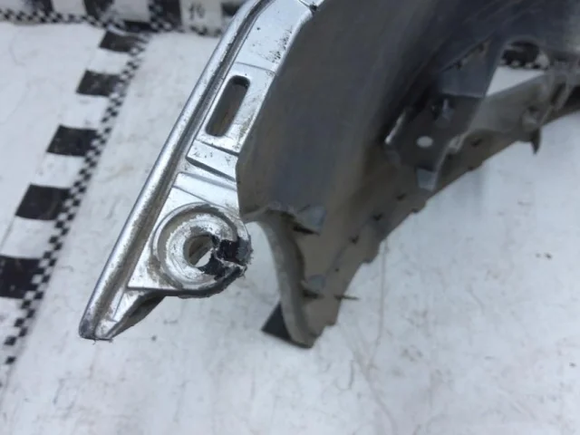 Бампер для Volkswagen Polo V Хэтчбек (3dr) (6R) 2009-2014 на фотографиях