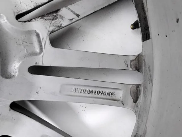 Диск колесный литой для Audi A5 F5 Купе 2016+ на фотографиях