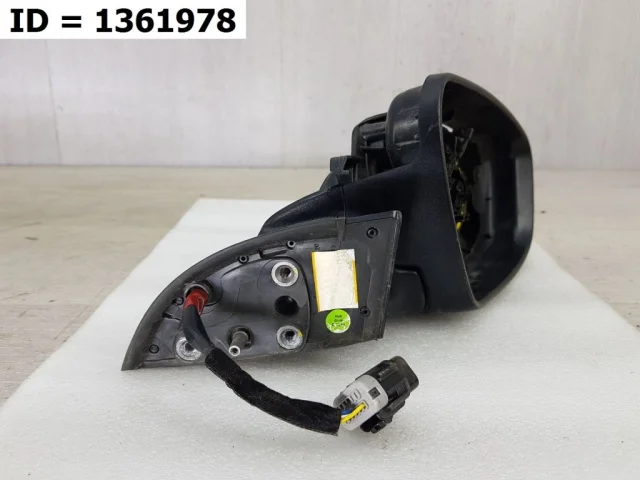 Стекла и зеркала для Kia Cerato YD 2016-2020 rest. на фотографиях