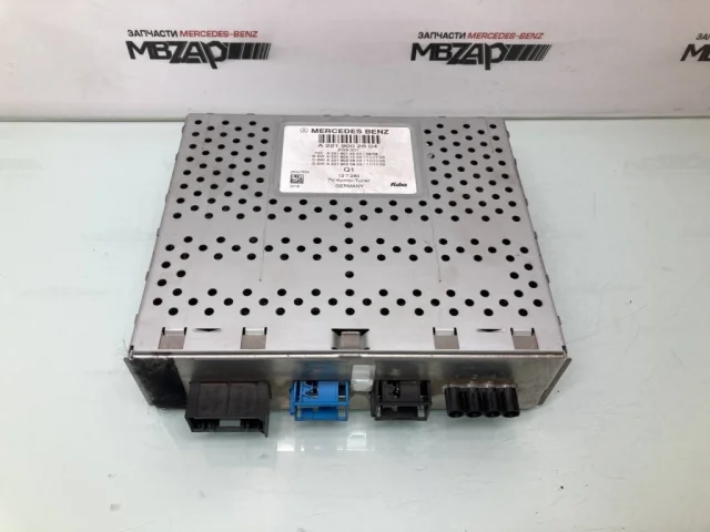 TV-тюнер для Mercedes-Benz S class W222 2013-2017 на фотографиях