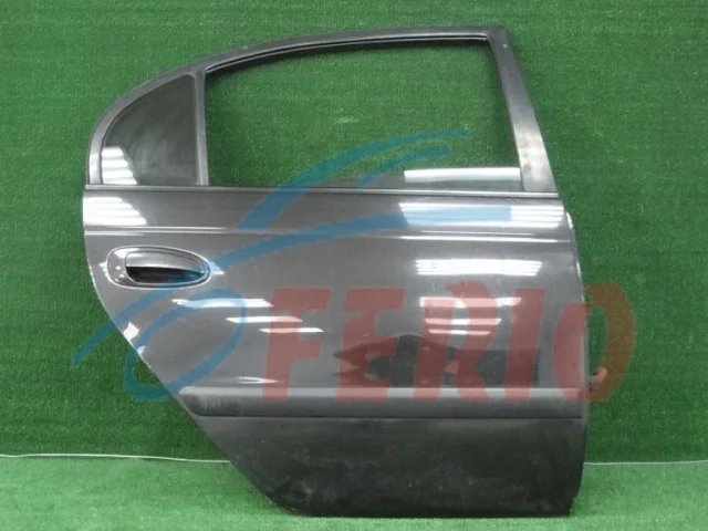 Дверь задняя правая для Toyota Avensis Седан T220 1997-2003 на фотографиях