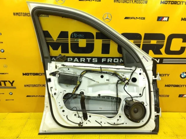 Дверь передняя левая для Mercedes-Benz S class W220 1998-2005 на фотографиях