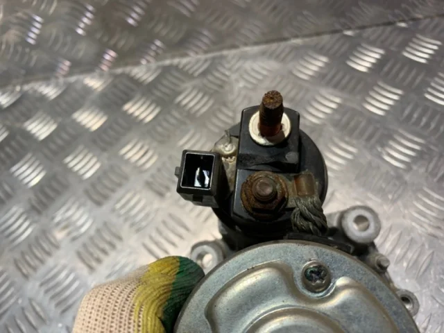 Стартер для Citroen C4 Хэтчбек 2010-2016 на фотографиях