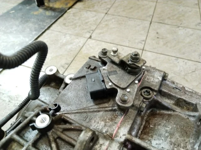 АКПП для Skoda Octavia A7 Tour rest на фотографиях