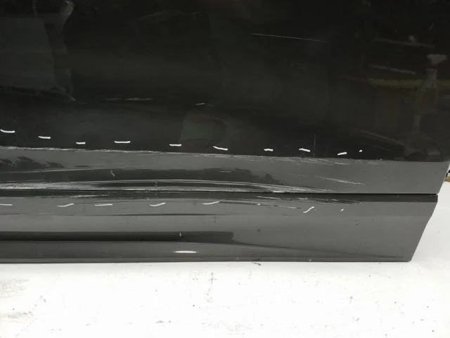 Дверь передняя правая для Audi Q8 4M 2018-2023 на фотографиях