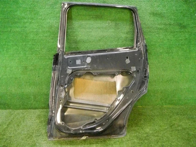 Двери для Ford Kuga CBV 2008-2013 на фотографиях