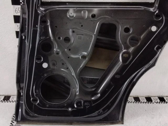 Дверь задняя правая для Porsche Macan 95B 2014-2023 на фотографиях