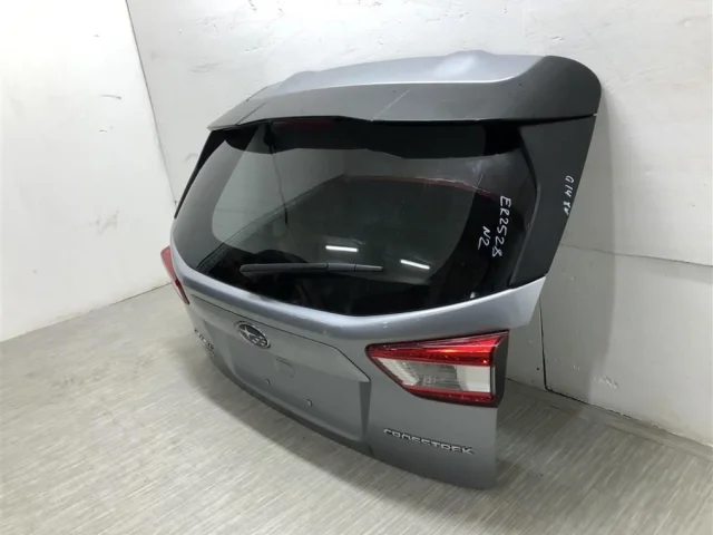 Крышка багажника для Subaru XV GT/G24 2017+ на фотографиях