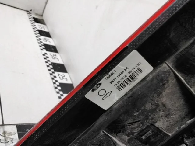 Фонарь правый для Ford Transit 2006-2013 Фургон на фотографиях