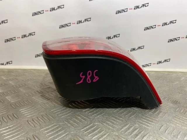 Фонарь противотуманный правый для Volkswagen Passat Variant (B5+ (B5.5), Typ 3BG) 2000-2005 на фотографиях