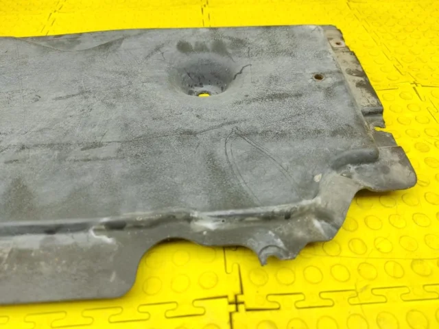 Защита днища для BMW 5er Е39 Touring 1997-2004 на фотографиях