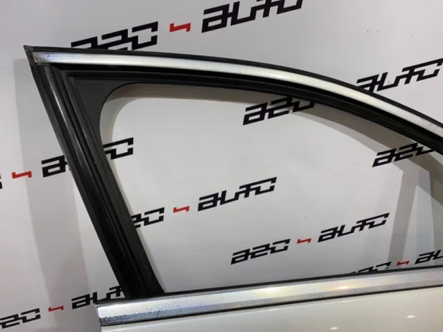 Двери для Citroen DS4 2011-2016 на фотографиях