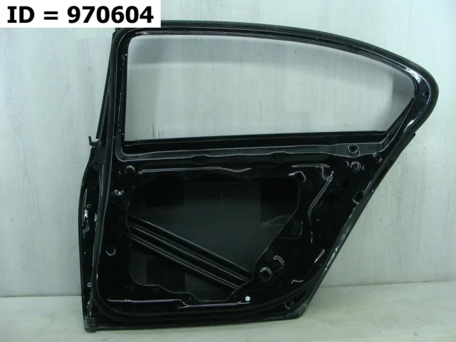 Двери для BMW 7er Е38 1994-2001 на фотографиях