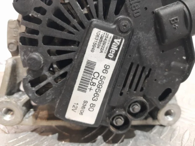 Генератор для Citroen C4 Хэтчбек 2004-2011 на фотографиях