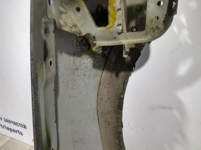 Крылья для Renault Duster EU 2010-2015 на фотографиях