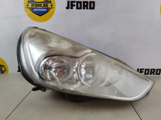 Фары для Ford Galaxy CD340 2006-2015 на фотографиях