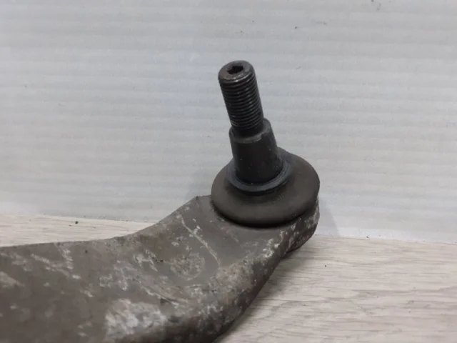 Рычаг передний левый нижний для Volvo S80 AS 2006-2016 на фотографиях