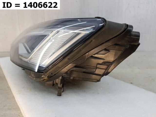 Фара левая для Audi A6 C8 Allroad quattro 2019+ на фотографиях