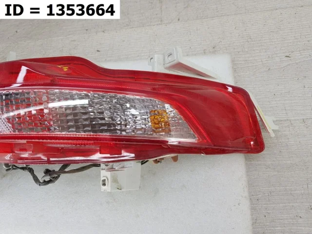 Фонарь правый для Hyundai Tucson NX4 2020+ на фотографиях