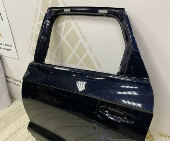 Дверь задняя левая для Volkswagen Touareg III (CR) 2018+ на фотографиях