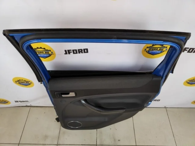 Дверь задняя правая для Ford Kuga CBV 2008-2013 на фотографиях