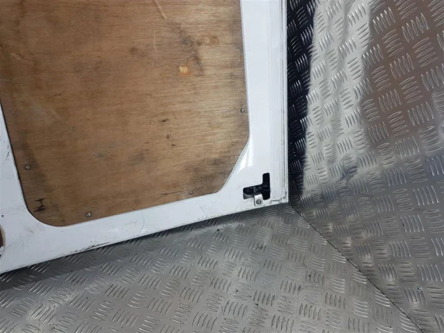 Двери для Ford Transit 2006-2013 Фургон на фотографиях