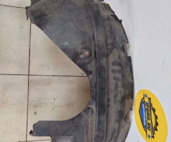 Крылья для Suzuki SX4 2006-2009 на фотографиях