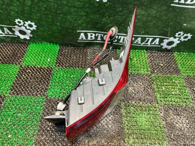 Фонарь левый для Lexus IS Седан AVE30-AEXLH 2013-2015 на фотографиях