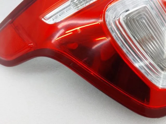 Фонарь левый для Ford Explorer U502 rest 2014-2019 на фотографиях