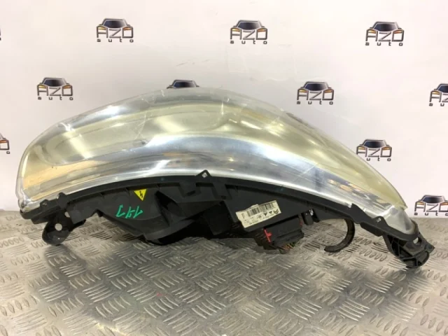 Фара правая для Citroen DS4 2011-2016 на фотографиях