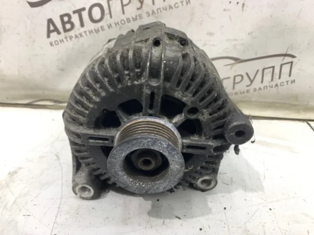 Поводок лобового стеклоочистителя правый для Renault Scenic JM 2003-2006 на фотографиях